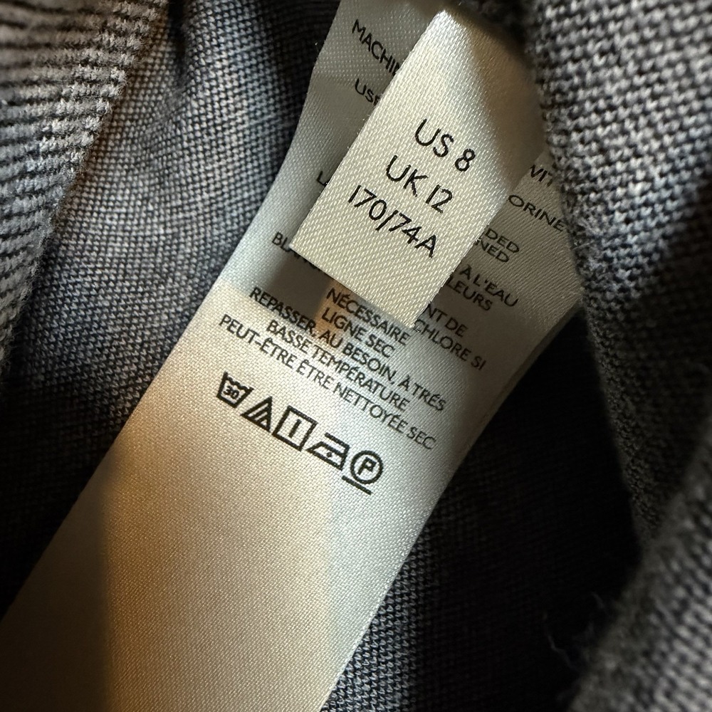 ANTHROPOLOGIE Gray Ankle Pants Size 8 Split Hem Seamed Flare Patch Pocket - Picture 5 of 9